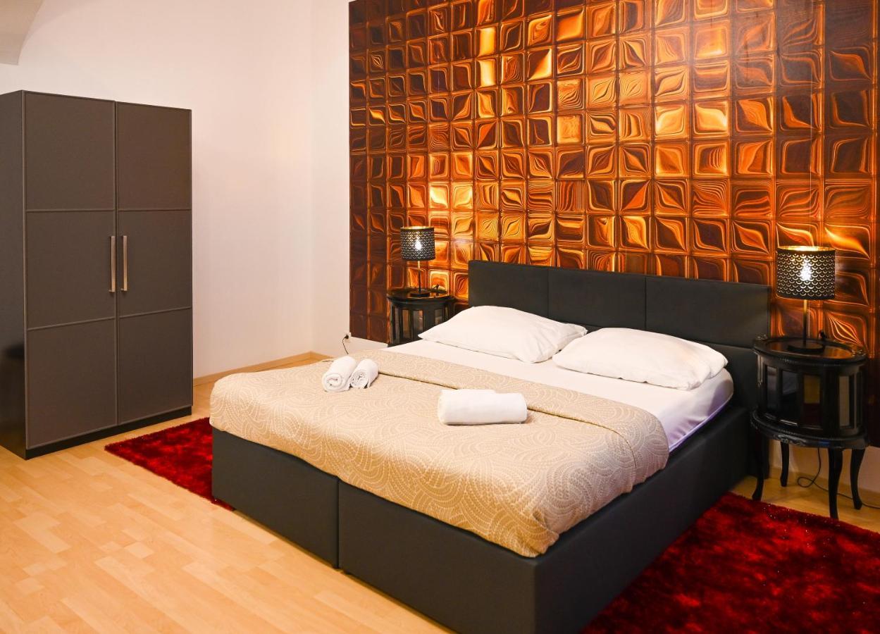 Amazing Suite Altes AKH Wenen Buitenkant foto
