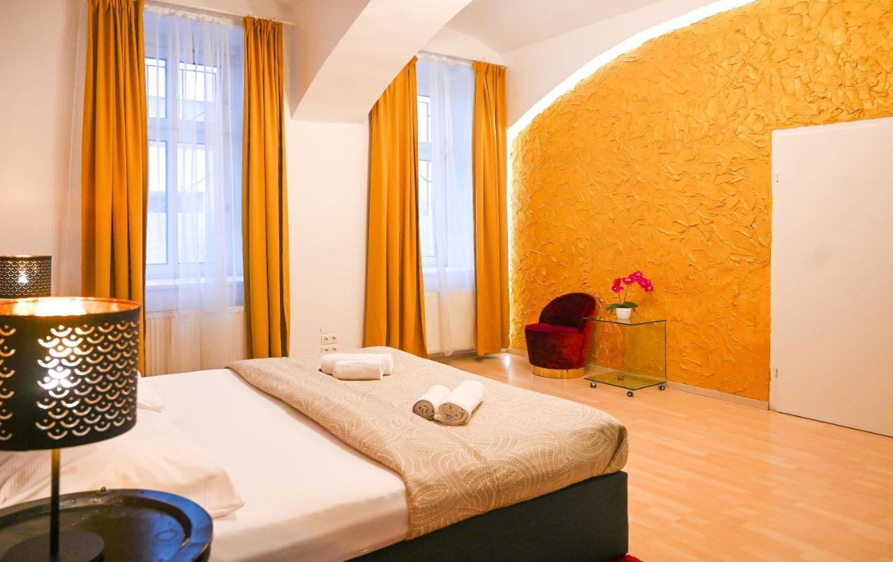 Amazing Suite Altes AKH Wenen Buitenkant foto